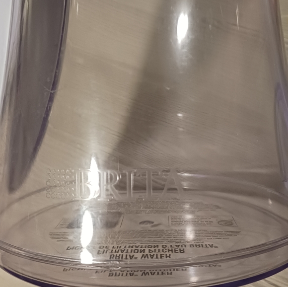 Brita Clear Water Filtration Pitcher - Picture 2 of 8